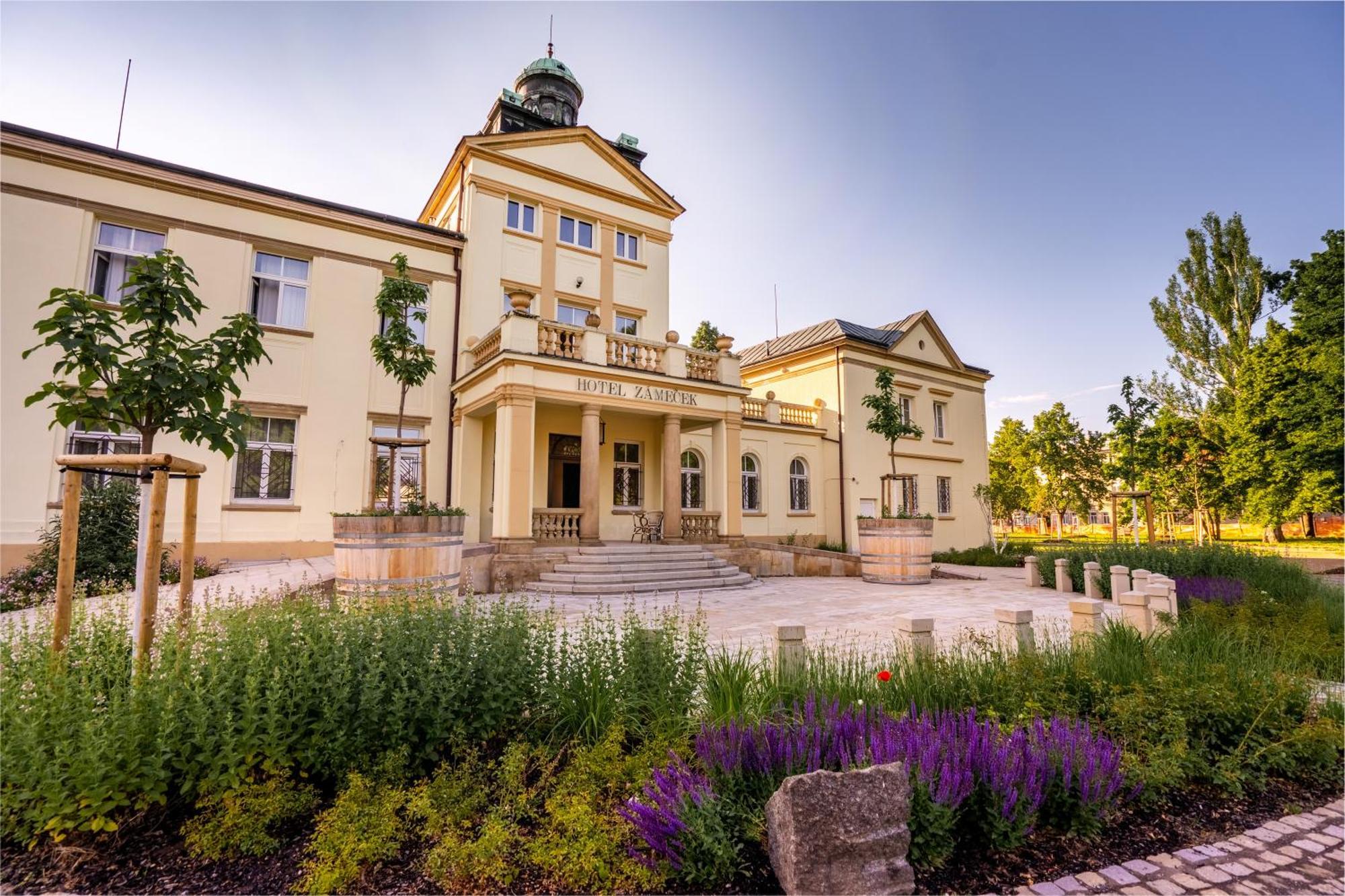 Hotel Zamecek Podiebrady Zewnętrze zdjęcie