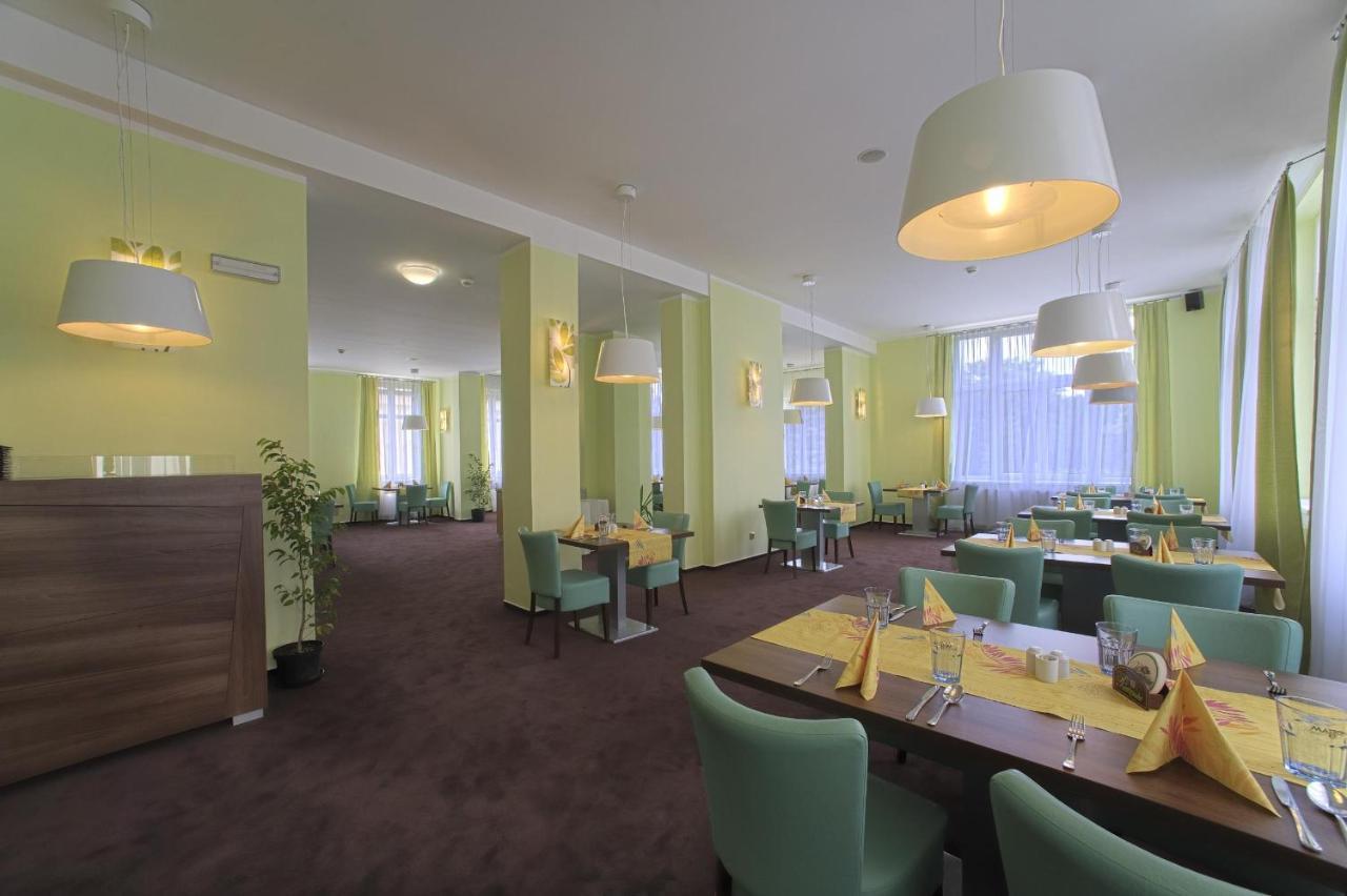 Hotel Zamecek Podiebrady Zewnętrze zdjęcie