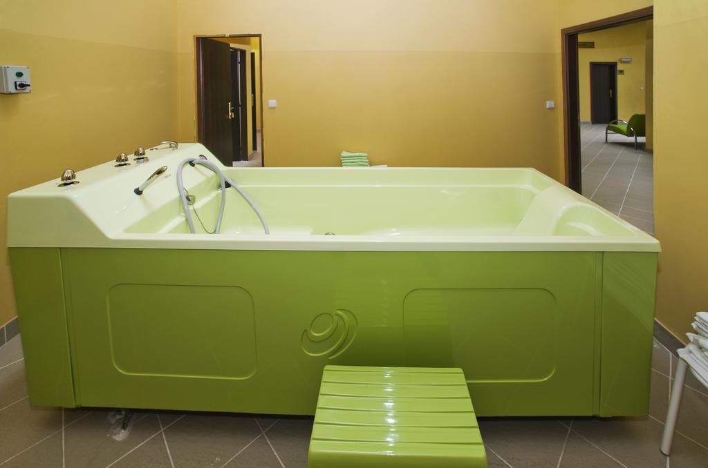 Hotel Zamecek Podiebrady Zewnętrze zdjęcie